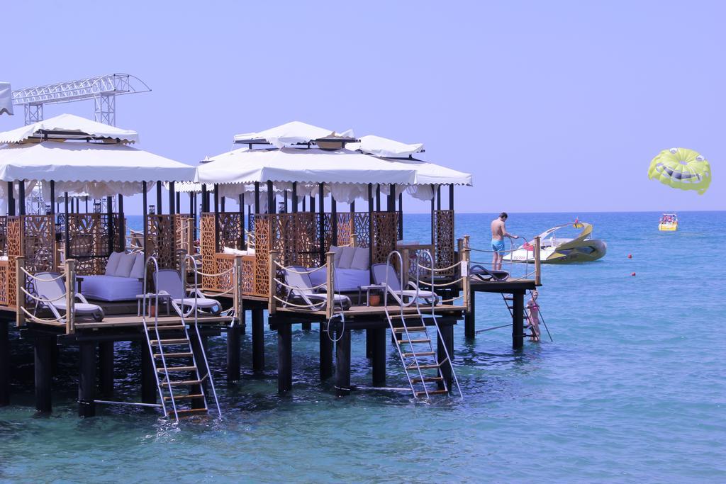 Vonresort Elite & Aqua Сиде Екстериор снимка