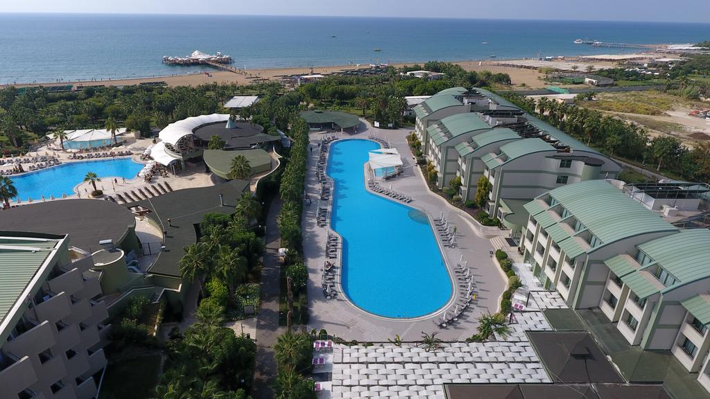 Vonresort Elite & Aqua Сиде Екстериор снимка